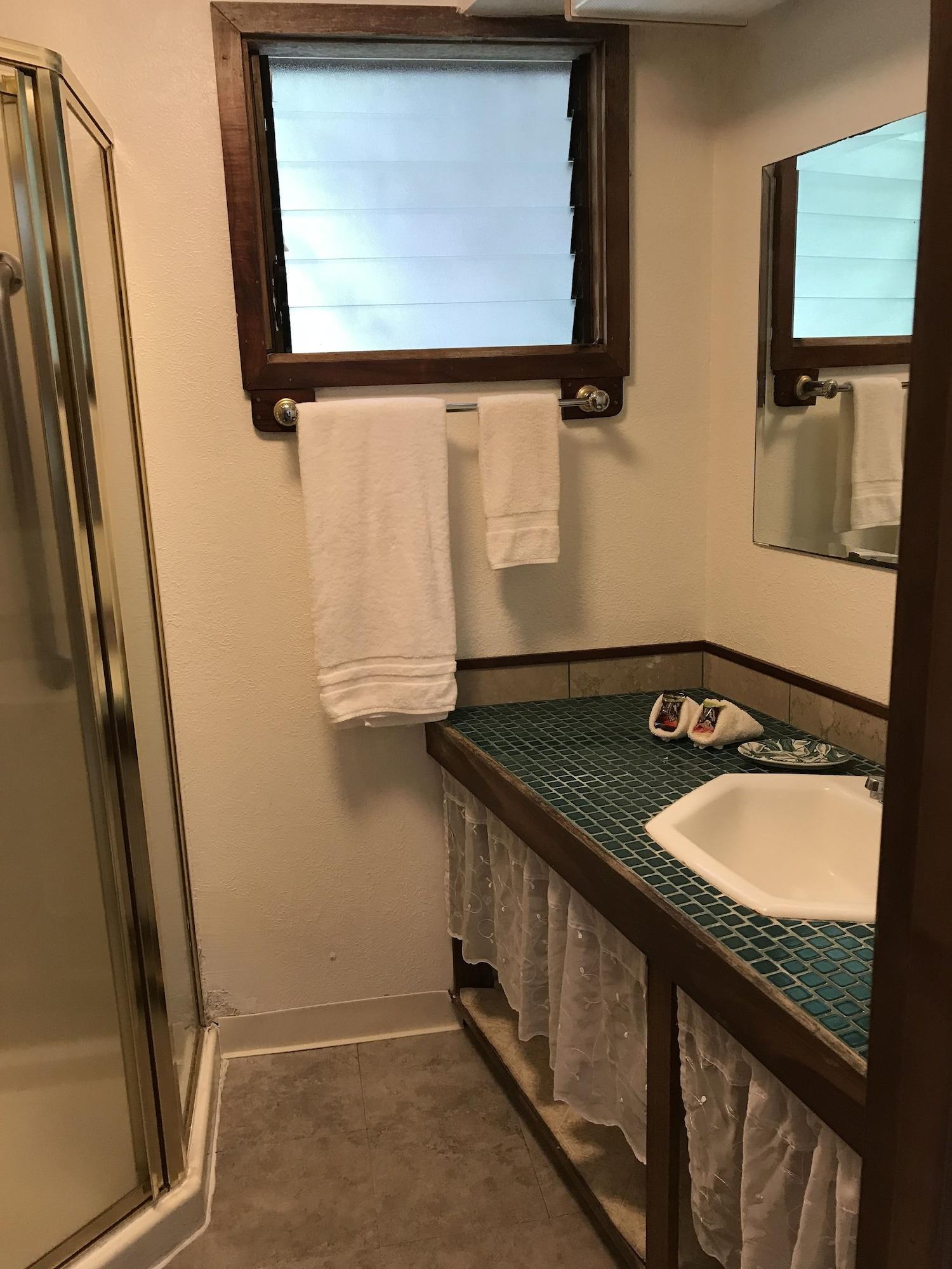 Hale Maluhia Country Inn Kailua-Kona Buitenkant foto